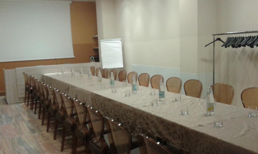 Grand Hotel פורלי מראה חיצוני תמונה
